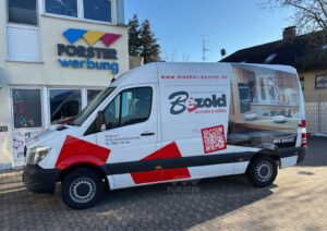 Werbefahrzeug vor Förster Werbung Büro